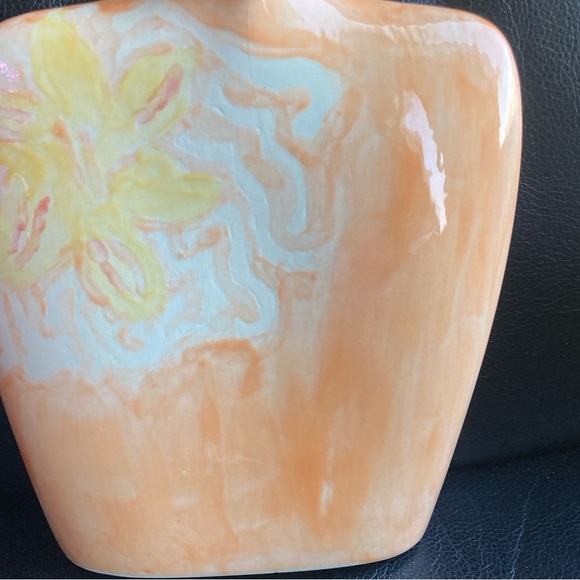 Vintage Art Deco Glazed Ceramic Vase with Peach, Yellow and White Designs - Picture 7 of 12